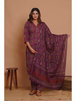 Meeranshi - Purple Cotton Printed Kurta with Pant and Dupatta