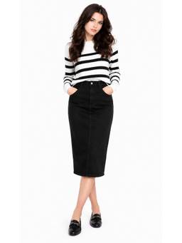 Tripursundari Fashion - Women's Black Denim Midi Zip Skirt