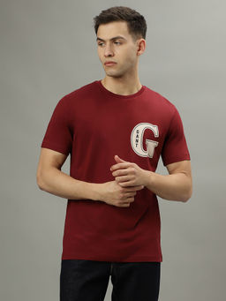 GANT - Men Maroon Solid Round Neck Short Sleeves T-Shirt
