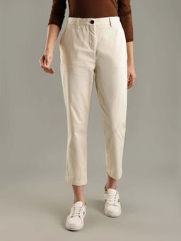 Tommy Hilfiger - Women Slim Fit Solid Mid Rise Cream Trouser