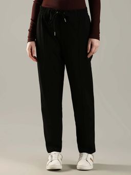 Tommy Hilfiger - Women Relaxed Fit Solid Mid Rise Black Trouser