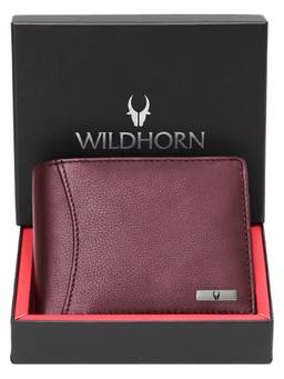 WILDHORN - Men's Textured Leather Two Fold Wallet