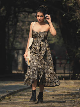 ODHANON - Black Floral Printed Fit and Flare Midi Dress for Women