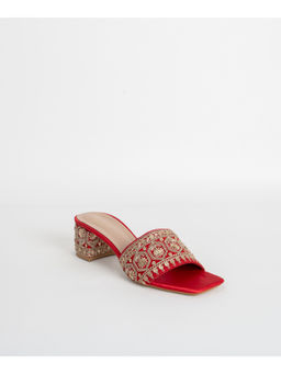 SCENTRA - Isra Embroidered Block Heels Red & Gold