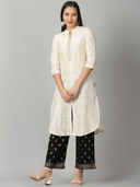 Off White color option, Sold out, Currently selected