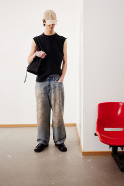 H&M - Men Black Loose Fit Printed Vest Top