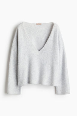 H&M - Women Grey Fine-Knit V-Neck Jumper