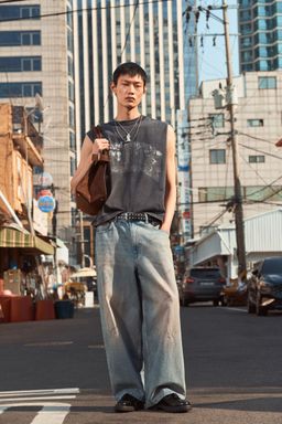 H&M - Men Black Oversized Fit Vest Top