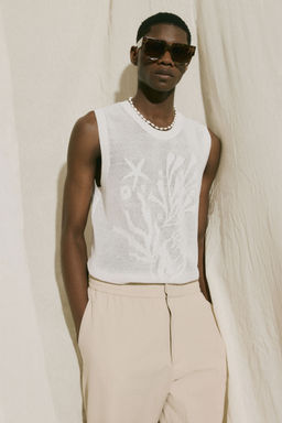 H&M - Men White Slim Fit Jacquard-Knit Sweater Vest