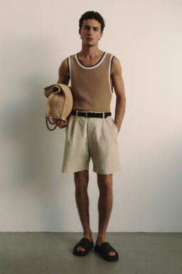H&M - Men Beige Slim Fit Ribbed Vest Top