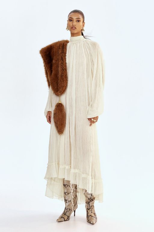 h&m long sleeve white dress Trust UsNo One Will Believe These 12 Pieces Are From H&M