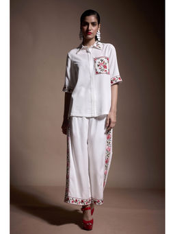 dash and dot - White Cross Stitch Co-Ord (Set of 2)