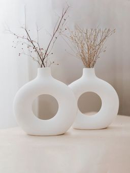 PUREZENTO - Donut Vase In Color Off White (Set of 2)
