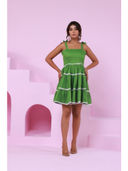 Green color option, Sold out, Currently selected