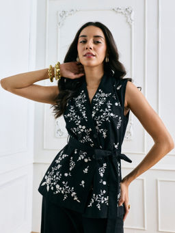 Style Island - Black Elsa Embroidered Blazer With Belt