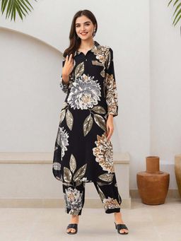 ISHIN - Women Black Rayon Kurta with Pant (Set of 2)