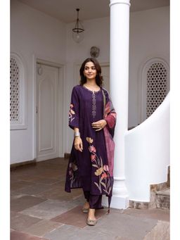 ISHIN - Women Purple Muslin Kurta with Pant & Dupatta (Set of 3)