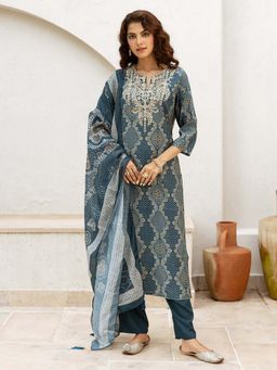 ISHIN - Women Green Modal Muslin Kurta with Pant & Dupatta (Set of 3)