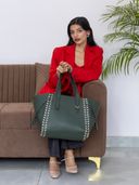 Olive color option, Currently selected