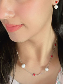 Mon Tresor - Scarlet Clover Pearl Necklace - Multi-Color