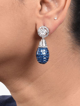 Mon Tresor - Fused Solitaire Top With Blue Sapphire Drop Earrings In An Invisible Setting