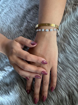 Mon Tresor - Assorted Shaped Diamond Bracelet With Dia Halo - White