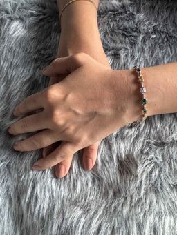 Mon Tresor - Green And Yellow Bezel Tennis Bracelet - Multi-Color