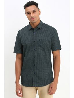 Allen Solly - Men Green Slim Fit Print Half Sleeves Casual Shirt