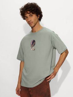 The Souled Store - Official Tom and Jerry Munching Mischief Oversized T-Shirt