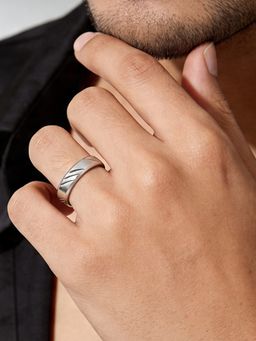 TOUCH925 - Pure 925 Silver Diagonal Grooved Ring for Men