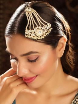 Priyaasi - Gold Plated Kundan Passa