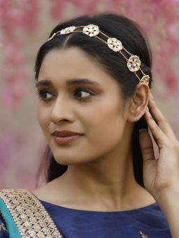 Priyaasi - Gold Plated Matha Patti