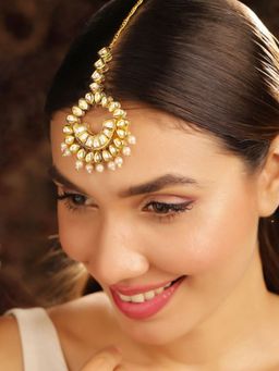 Priyaasi - White Plated Gold Maangtika