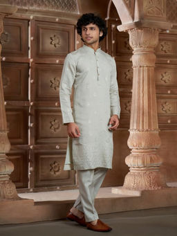 EKATVA ETHNIC - Beige Men Chanderi Daman Embroidery Kurta With Pyjama