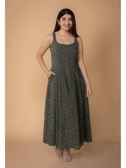 The Indian Ethnic Co. - Jisha Green Dabu Slub Cotton A Line Dress