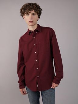 American Eagle - Maroon Solid Collar Neck Shirt
