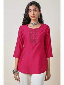 Soch - Women's Fuchsia Cutdana Yoke Design Viscose Blend Tunic