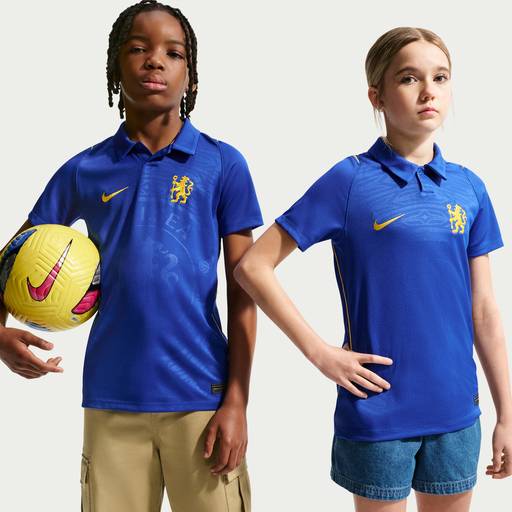 Chelsea FC 2026/27 Stadium Home - Nike Chelsea FC 2026/27 Stadium Home Older Kids' Dri-FIT Football Replica Shirt