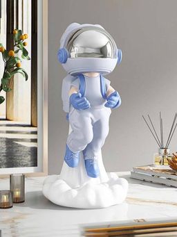 Smokey Cocktail - Aesthetic Astronaut Sculpture, Sky Blue