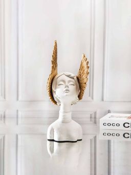 Smokey Cocktail - White Winged Hat Handmade Sculpture