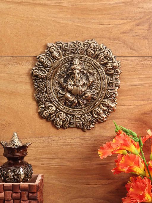 AAPNO RAJASTHAN Ethnic Wall Hanging Of Lord Ganesha In Brass