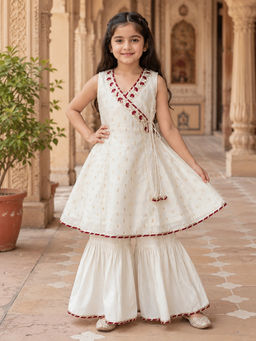 BITIYA BY BHAMA - Girls Off White Cotton Blend Kurta with Sharara