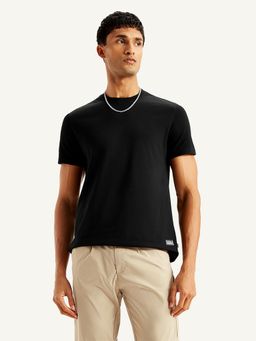 Levi's - Mens Solid Regular Fit T-Shirt