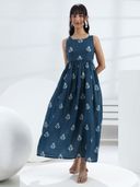 Blue color option, Currently selected