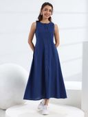 Navy Blue color option, Currently selected