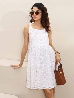 Libas - White Embroidered Flared Sleeveless Knee Length Dress