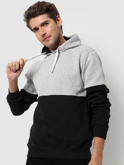 Campus Sutra - Color Block Hoodie With Patch Pocket
