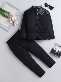 FOURFOLDS - Boys Black Embroidered Jodhpuri & Pant (Set of 2)