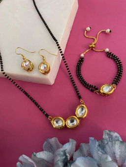 Digital Dress Room - Kundan Oval Design Mangalsutra Set