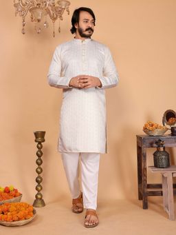 Vedant Vastram - Men Off White Jacquard Woven Work Soft Silk Kurta